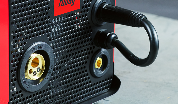 байонетные разъемы для подключения горелки